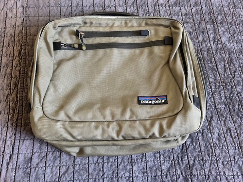 Patagonia Convertible Overnight Bag / Backpack / Mini-MLC - Gray/Sage Green - Picture 20 of 24