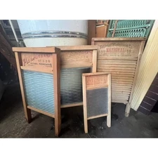 Lot of 4 National Washboard Co.   Primitive Rustic Laundry Decor Milford CT
