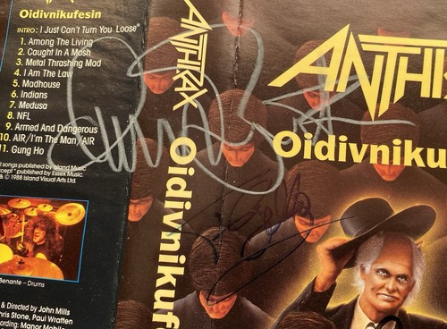 Anthrax VHS Video - OIDIVNIKUFESIN N.F.V. Live At Hammersmith - handsigniert von - Bild 6 von 8