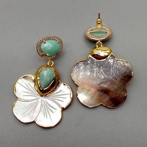 White Mother Of Pearl Shell Carved Flower Amazonite Stud Earrings - Picture 5 of 6