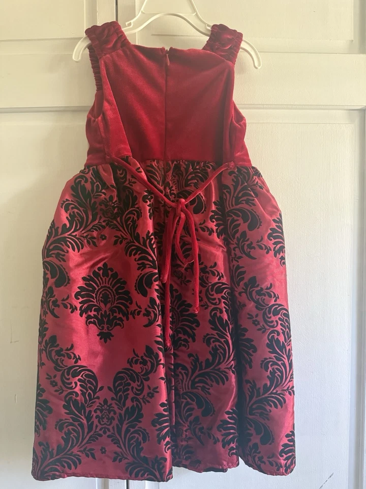 NWOT Cest Chouette Girls Red Velvet Silk Holiday Special Occasion Dress; Size 6X - Image 2 of 4
