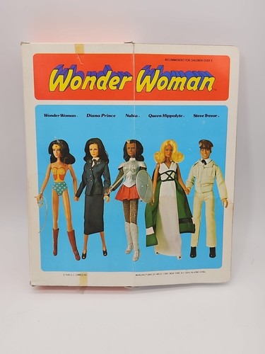 MEGO LYNDA CARTER AS WONDER WOMAN 1976 FIGURA DE ACCIÓN 12" NUEVA CAJA ABIERTA - Imagen 9 de 24