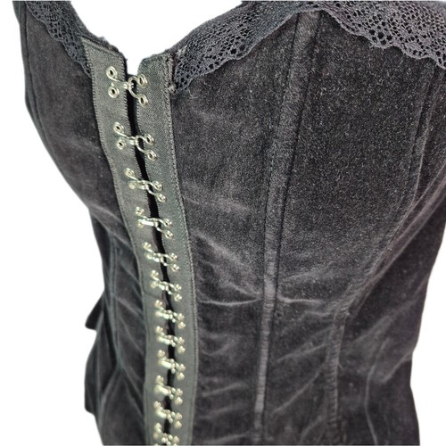 TRIPP NYC Vintage Y2K Black Velvet Corset Top w/ Red Ribbon Womens Size M - Picture 2 of 12
