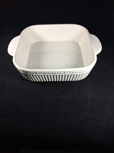 MIKASA ITALIAN COUNTRYSIDE STONEWARE SQUARE BAKER WITH HANDLES - Picture 12 of 12