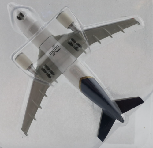 Herpa Royal Airbus A310-300 Model - 1:500 - 501040 - Picture 6 of 11