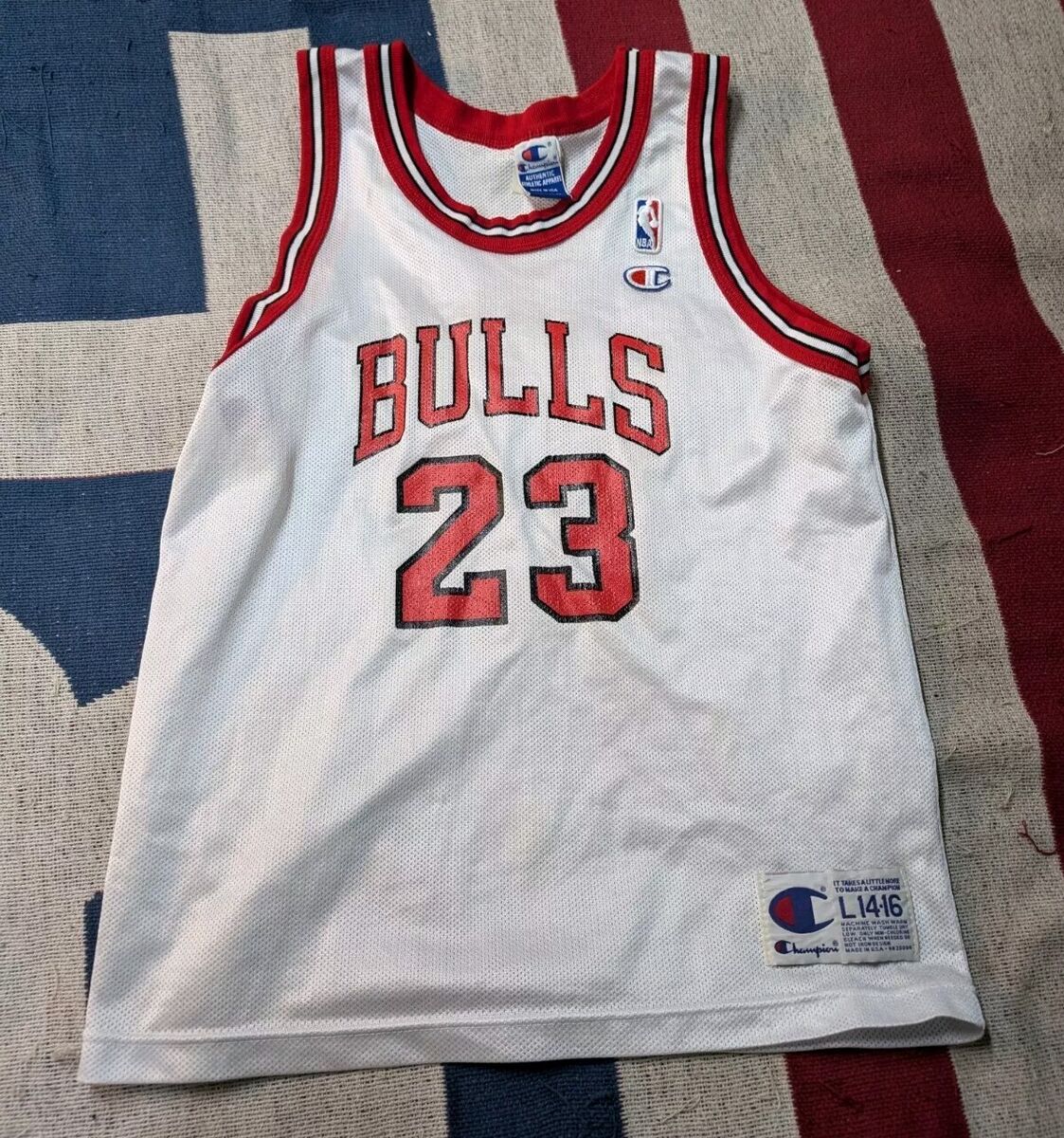 ウェア 90's Chicago BULLS JODAN 23 champion Vintage 90s Champion NBA Chicago Bulls Michael Jordan #23