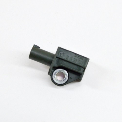 2015 Mercedes-Benz E W212 250CDI Front Right Impact Sensor A1729056000 - Picture 3 of 6