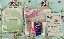 Ipsy Glam Bag + Deluxe Samples NEW - Grace & Stella, Color3 and more!