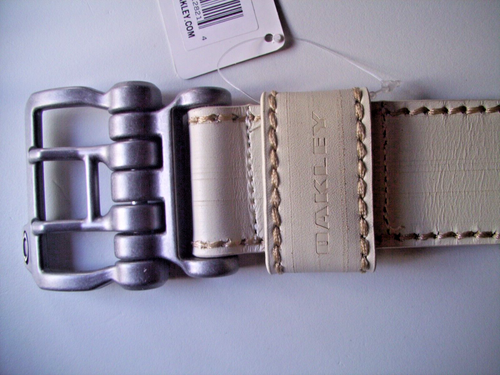 OAKLEY DISTRESSED LEATHER BELT COLOUR NICKLE SMALL UNISEX BNWT - Picture 1 of 7