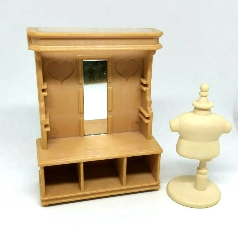 Sylvanian online families wardrobe