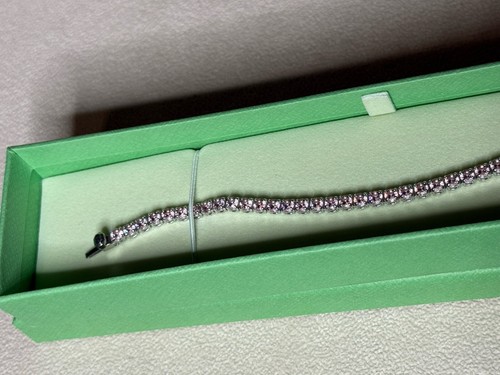 New 100% SWAROVSKI Silver Sparkle Pink Crystal Matrix Tennis Bracelet New In Box - Picture 4 of 5