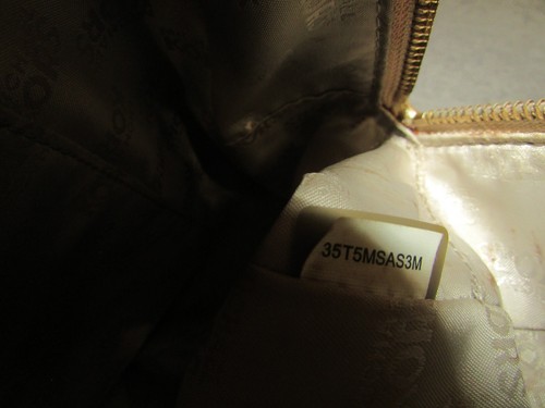 MICHAEL KORS CONVERTIBLE PALE GOLD SAFFIANO LEATHER SATCHEL/SHOULDER BAG/EUC - Picture 12 of 12