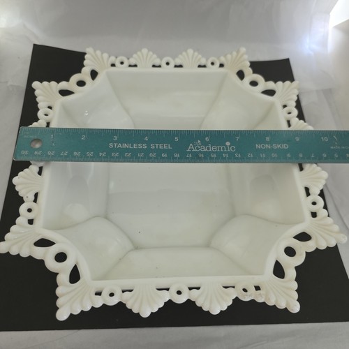 Vintage Westmoreland Milk Glass Bowl Ring & Petal Lace Molded Mid-Century - Picture 12 of 12