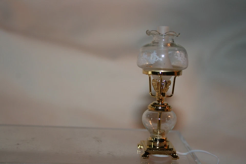 Miniature Dollhouse Electric Hurricane Table Lamp w Faux Etched Shade 1:12 - Image 3 of 4