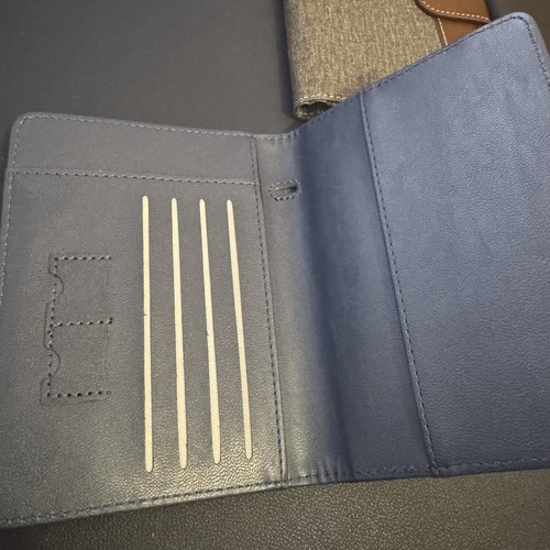 π Holiday Passport Holder Travel Wallet β Card & Document Organiser π§³ - Picture 6 of 14