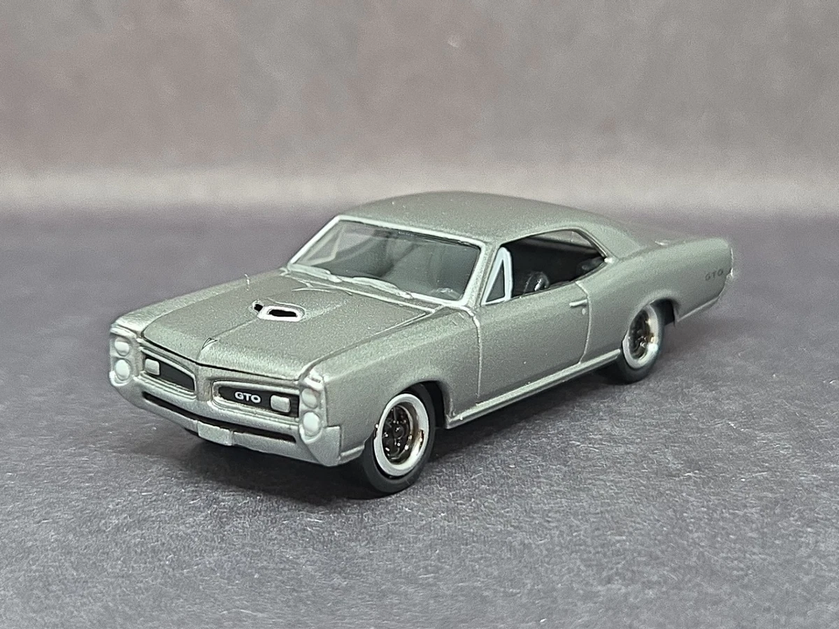 Pontiac 1966 Year of Manufacture Vintage Manufacture Diecast Cars