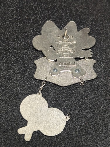 Disney- Cinco de Mayo 2006 - Lilo & Stitch Sombrero and Maracas Pin (Broken) - Picture 2 of 3