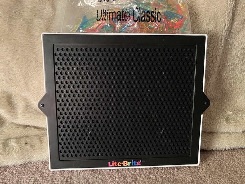 Magic Screen Retro Style Lite Brite Kids Toy Fun Light Bright.