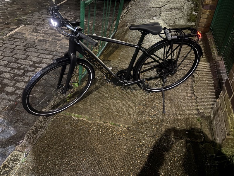 Trek FX+ 2 LT 2025 Hybrid Bike -  Black Medium 252 - Mint condition - 4 months