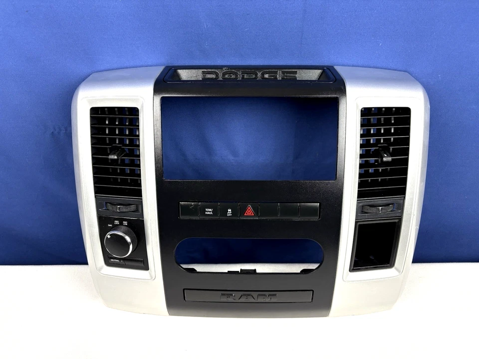 Dodge Ram 1500 2500 2009 2010 2011 2012 tablero central radio embellecedor bisel panel OEM Foto 2 de 4