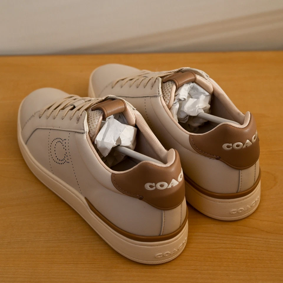 Top bajo COACH para mujer Lowline LTR tiza topo G5039 - talla 9,5B nuevo en caja Foto 3 de 4