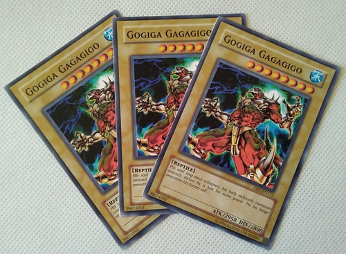 Yugioh DR2-EN113 Gogiga Gagagigo common playset x3 cards Vintage - Picture 1 of 1