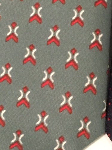 2 Glenora Pure Silk Patterned Neck-Ties Gray/Red/White & Navy/Red 3" W 55.5" L - Bild 6 von 12