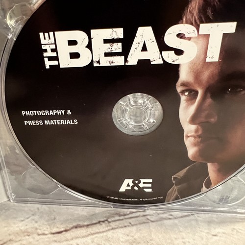 THE BEAST A&E Series Premiere Patrick Swayze Episode 1 2 DVD Press Kit RARE - Picture 6 of 6
