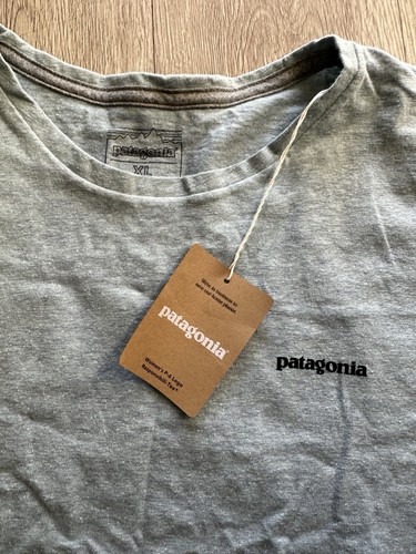 Nuevo con etiquetas Nuevo Patagonia Para hombres P-6 Logo Responsibili-Tee Camiseta Talla XL Gris Rústico - Imagen 2 de 4
