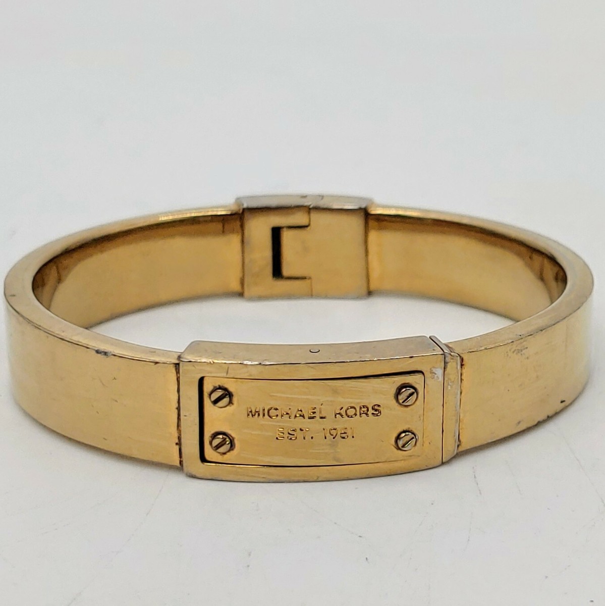 Michael kors bracelet est 1981 cheap