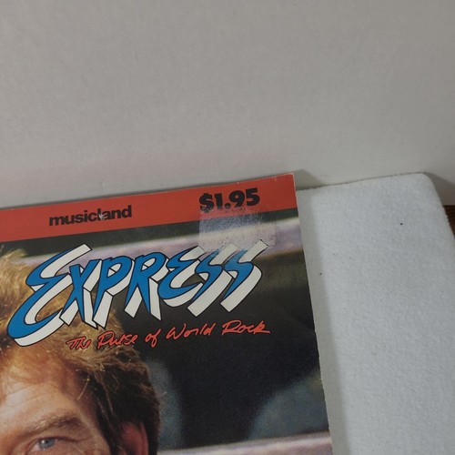 Rock Express Magazine 1986 Oct HUEY LEWIS, SIMPLY RED, R.E.M. DARYL HALL SMITHS - Picture 2 of 11