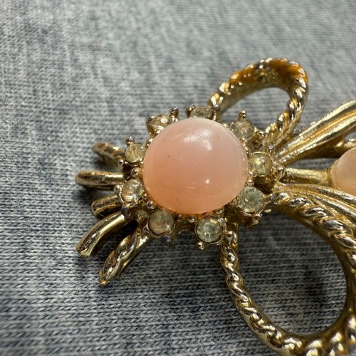 Vintage Gold-Tone Pink Floral Brooch With Rhinestone Accents For Women Some Wear - Picture 6 of 24