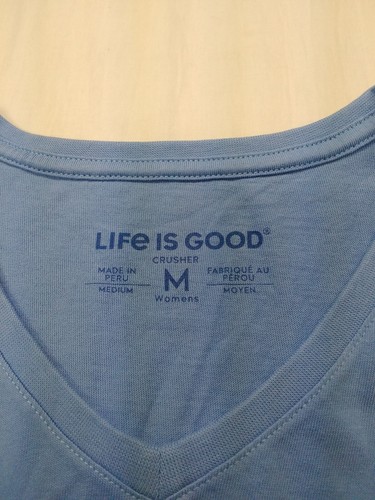 Life is Good Women S/S Crusher Vee Heart Stars and Stripes Blue Medium 78413 - Picture 9 of 10