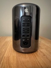 Apple Mac Pro 2013 3.7 GHz Quad-Core Intel Xeon E5 1TB SSD 32GB RAM AMD D500