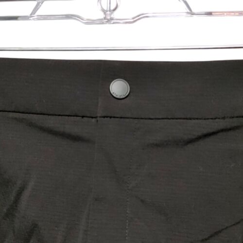 Athleta Trekkie North Black Bermuda Shorts Women's Plus Size 26 NWT - Picture 3 of 8