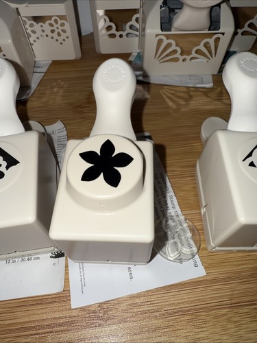 Juego de 8 punzones de papel Martha Stewart esquinas artesanales álbum de recortes fabricación de tarjetas - Imagen 7 de 10