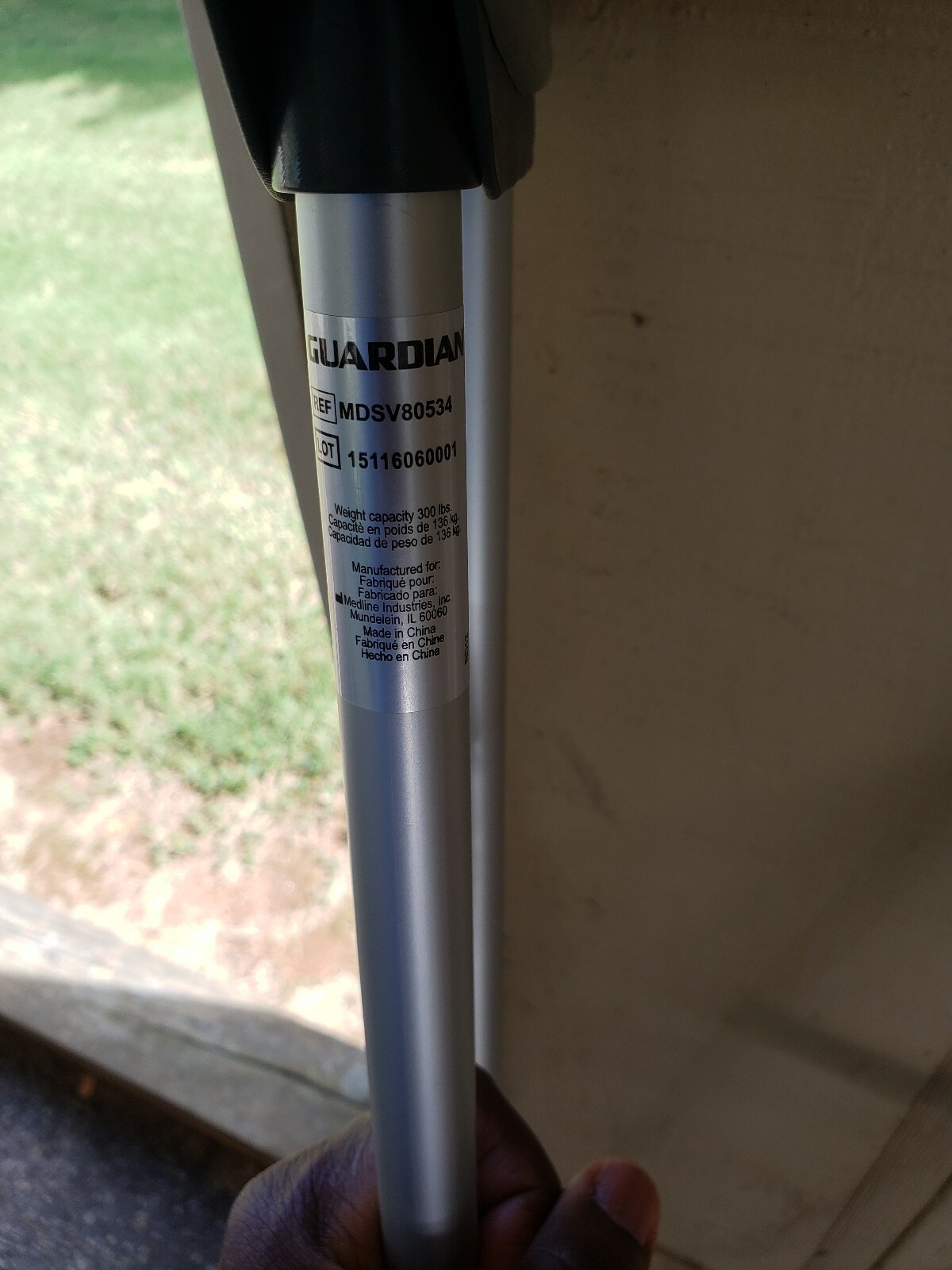 GUARDIAN Aluminum Crutches MDSV80534 300 pound capacity, 6'6" MAX