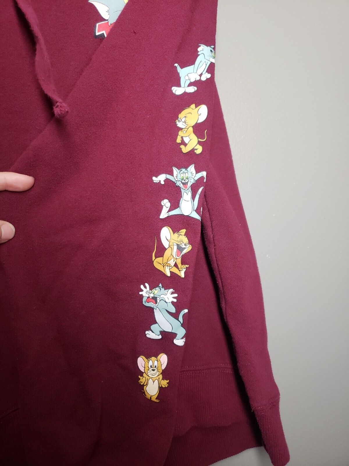 Tom & Jerry Juniors Hoodie Size Large Pullover Bu… - image 4