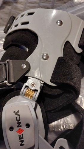 Ginocchiera regolabile Nee NCA gamba sinistra - Foto 8 di 9