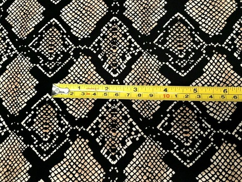 ASSORTED REMNANTS - POLYESTER SPANDEX FABRIC : CHOICE OF 7 BEAUTIFUL DESIGNS - Picture 4 of 25