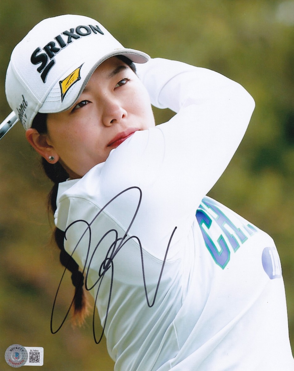 MINAMI KATSU SIGNED AUTO 8X10 PHOTO BAS COA LPGA TOUR JAPAN OPEN