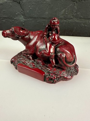 Chinese Cinnabar Red Resin Figure Children Playing on Bull Ox Perfect Condition - Picture 5 of 8