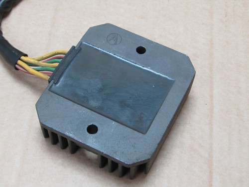 BMW F650GS Dakar 2000 26,867 miles regulator rectifier (7643) - Picture 8 of 13