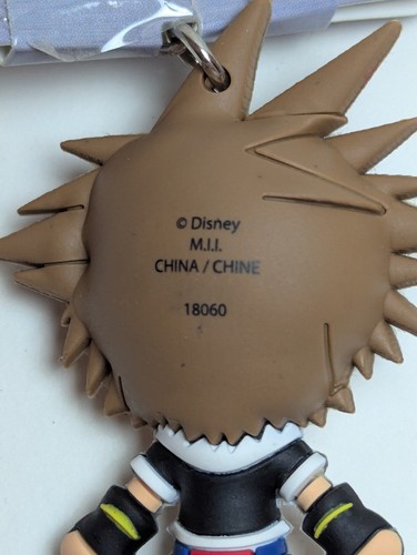 Sora Kingdom Hearts Figure Keychain Disney Brand New w/ Tag - Picture 3 of 6