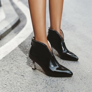 kitten heel v cut shoe boots