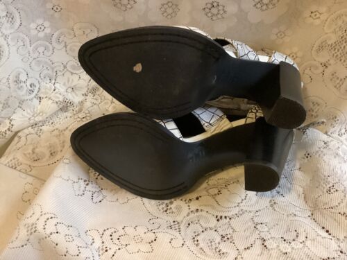 ALIAS MAE Black White Heels Strappy Style Faux Reptile Size 38 - Picture 10 of 11