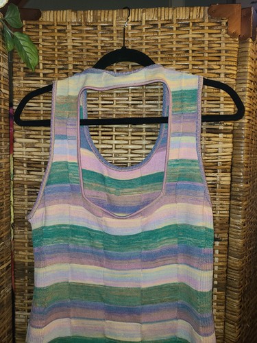 Vestido estilo tanque Fate talla grande colores arco iris recorte circular espalda ceñido al cuerpo - Imagen 7 de 10