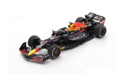 ミニカー Spark 1/18 RB19 Miami Max Verstappen S8534 SPARK 1:43 Oracle Red Bull RB18 #1 Miami GP 2022 M