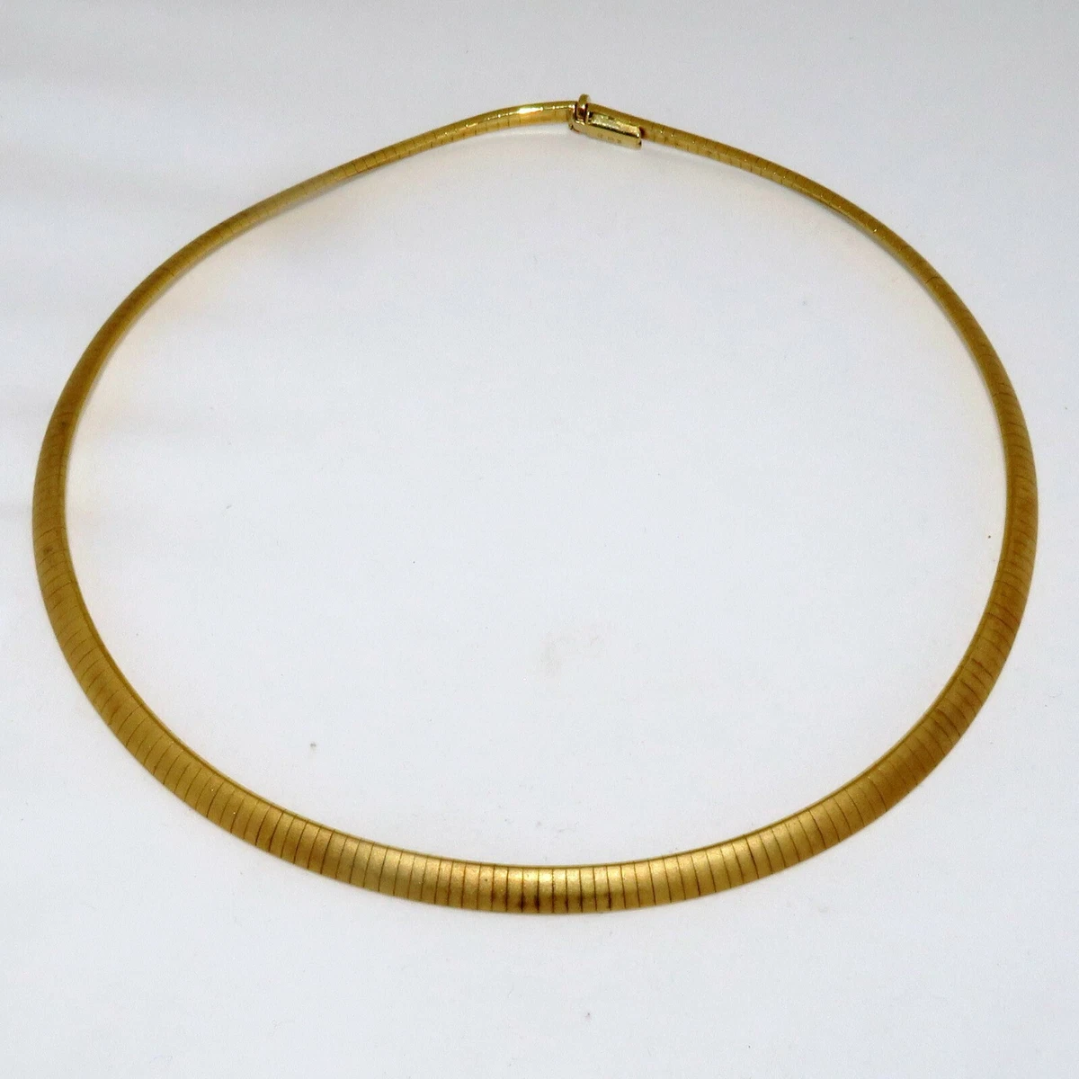 18k gold omega clearance necklace