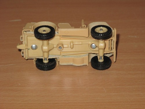 Solido Military Jeep - Dodge 4x4/ 1:43 - Picture 3 of 3